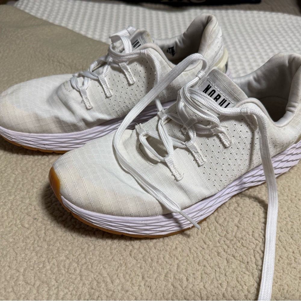 NOBULL runners